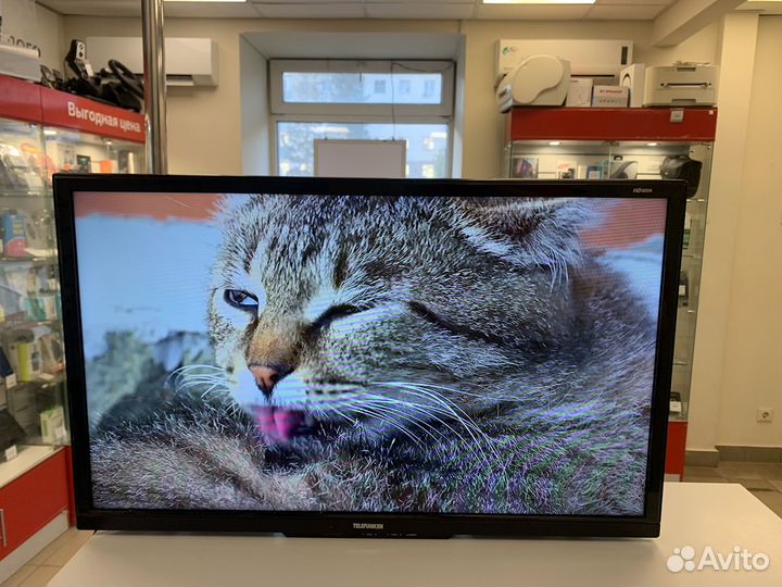 Телевизор 28