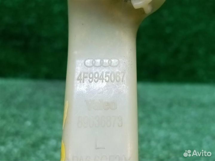 Кронштейн заднего фонаря левый Audi A6 Allroad (4