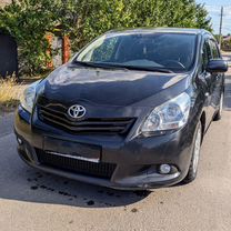 Toyota Verso 1.8 CVT, 2012, 161 300 км, с пробегом, цена 1 200 000 руб.