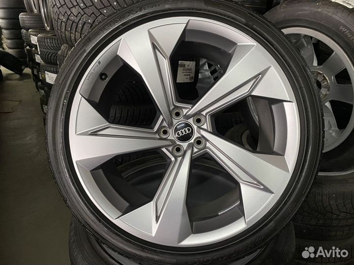 Оригинальный колеса Audi Q7/RSQ7 R22