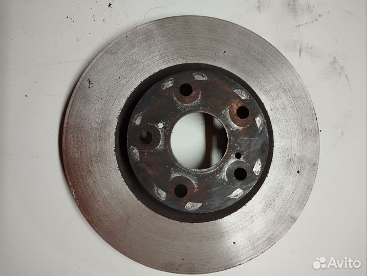 Передние тормозные диски на RAV4