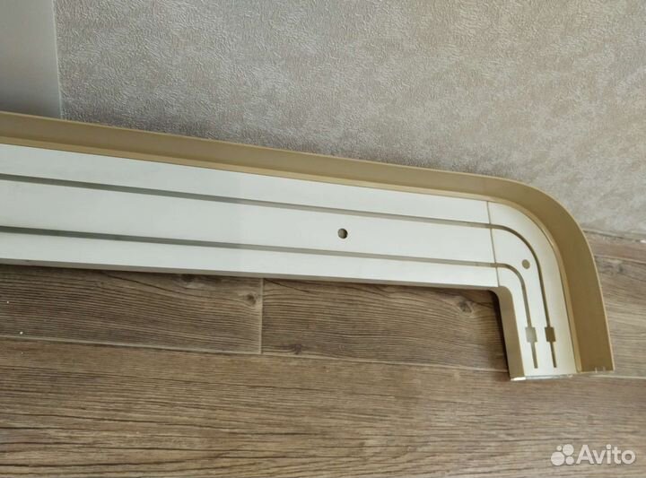 Карниз для штор Moller