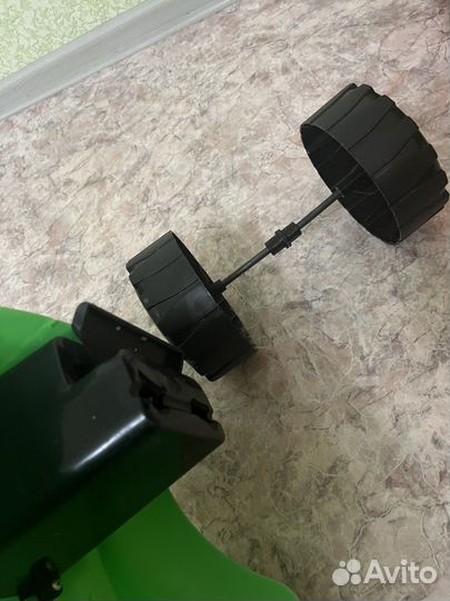 Детская машина-каталка с ручкой