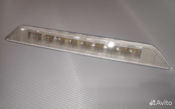 Стоп-сигнал для Nissan X-trail T31