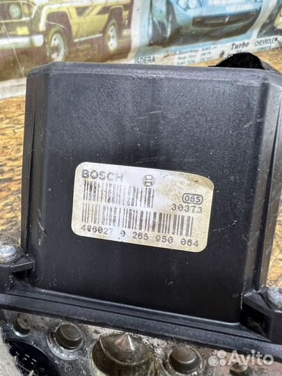 Блок ABS Мазерати Кватропорте 5 V
