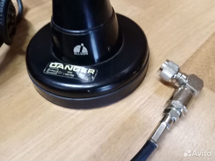 Антенна Allgon для рации и телефона GPS