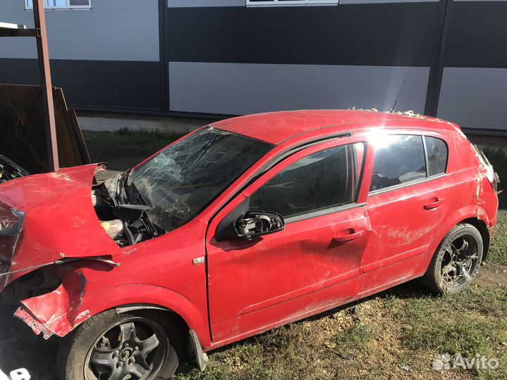 Разбор (б/у Запчасти) Opel Astra H