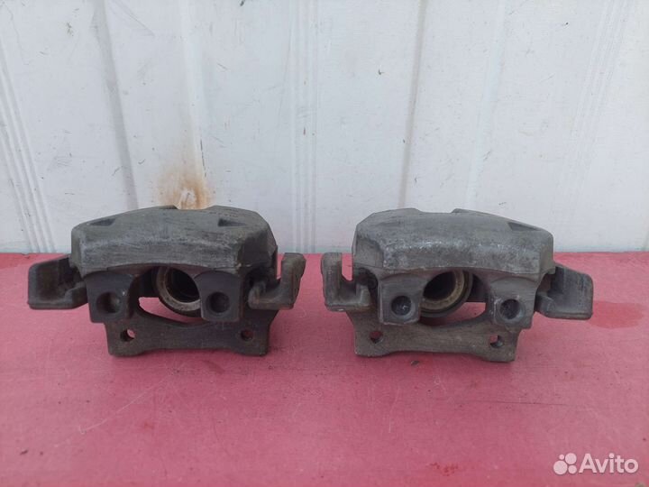 Суппорт задний правый левый BMW 5 E39