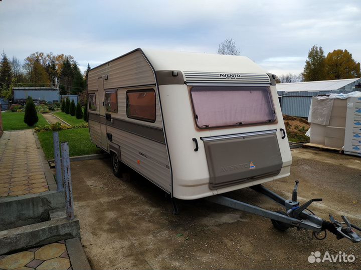 Прицеп-дача Avento Royal 350 TL Exclusive, 1990