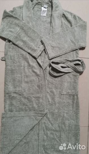 Мужской махровый халат новый,р 48,рост 182