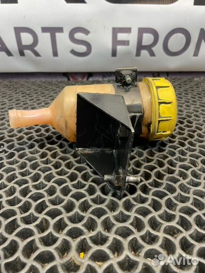 Бачок гидроусилителя руля Ford Transit 100 Ld CY