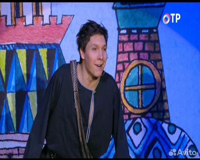 DVD версия Blu ray диска Летучий корабль 2013