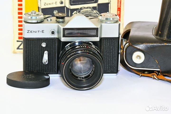 Зенит Е Экспортный зеркальный фотоаппарат СССР
