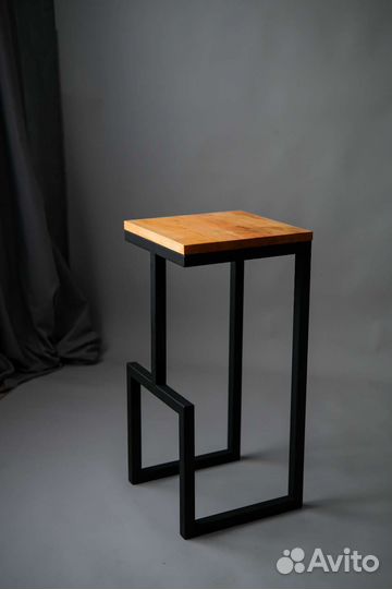 Барный стул лофт