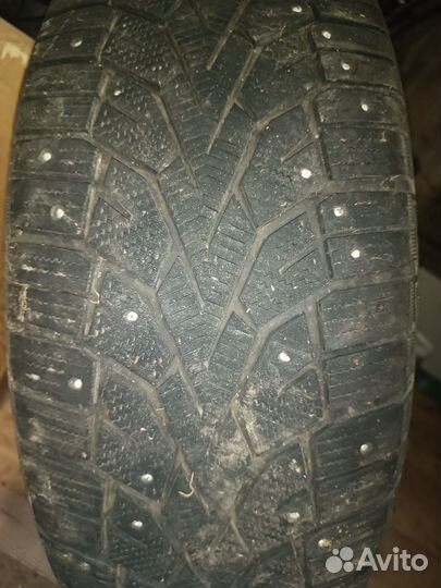 Колеса зимние 235 65 R17