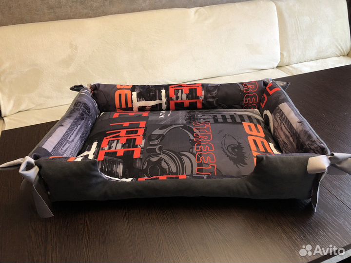 Лежанка для кошек