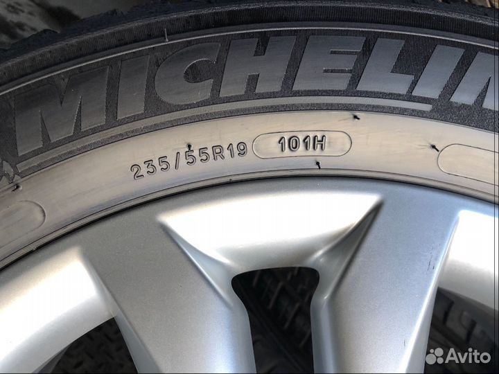 Комплект оригинальных колёс Audi Q5 R19