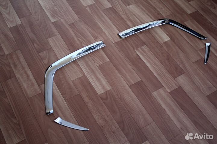 Накладки вокруг бамперной решетки Harrier 60 хроми