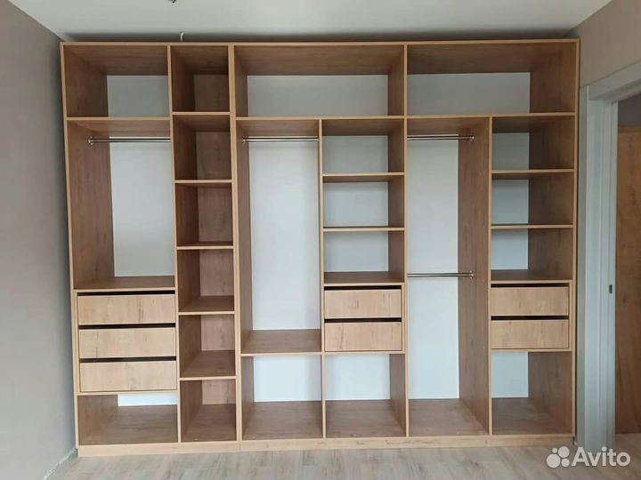 Стенка в гостиную