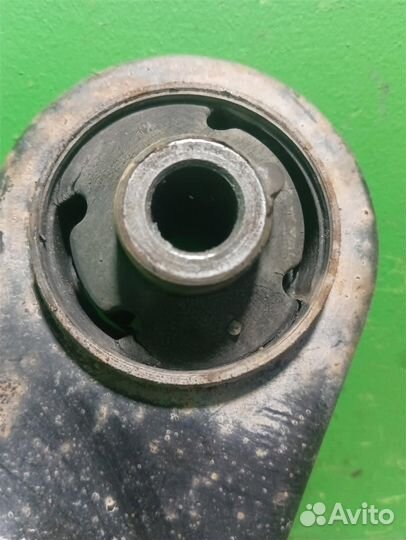 Рычаг передний правый нижний Dodge Caliber PM 2008