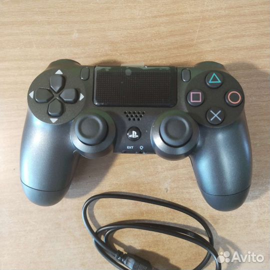 Джойстик ps4