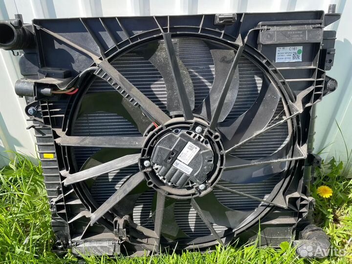 Радиатор охлаждения двигателя Hyundai Santa Fe IV