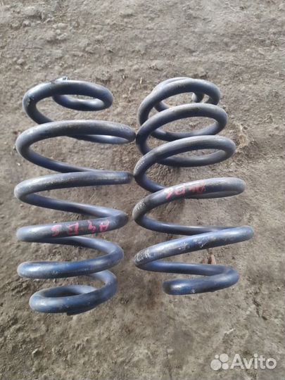 Пружина задняя Audi A4B7 8EC 2006