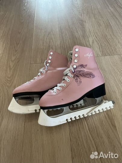 Коньки женские