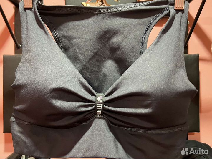 Спортивный топ