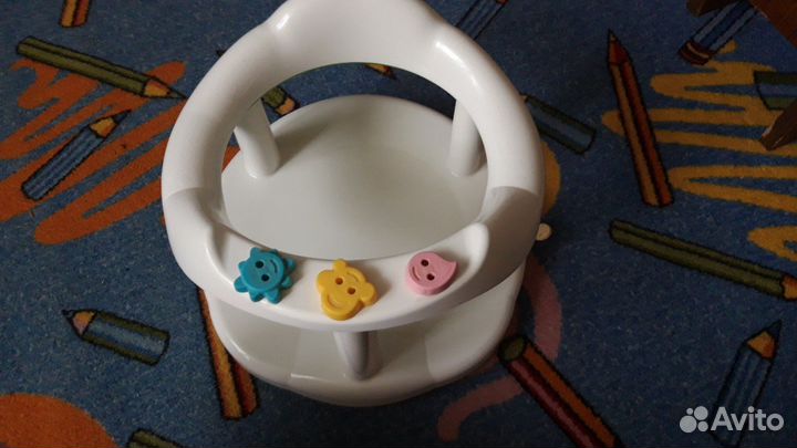 Стульчик для купания в ванной