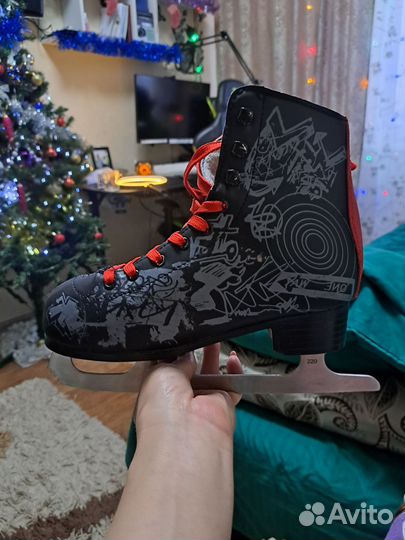 Коньки фигурные