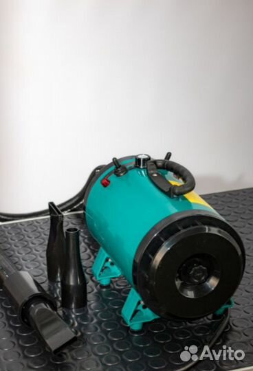 Фен компрессор для собак и кошек