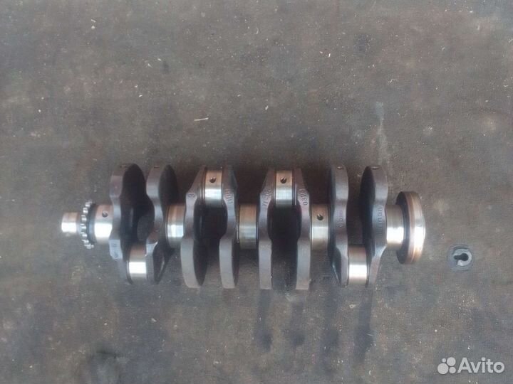 Коленвал AEA AEE 032J 1,6л VW Golf3 Polo 6N