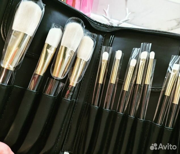 Новый набор кистей для макияжа