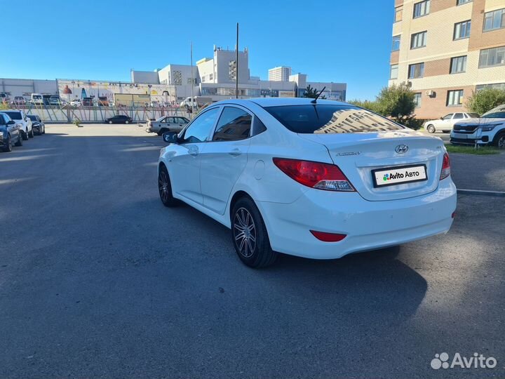 Hyundai Accent 1.4 AT, 2011, 109 000 км