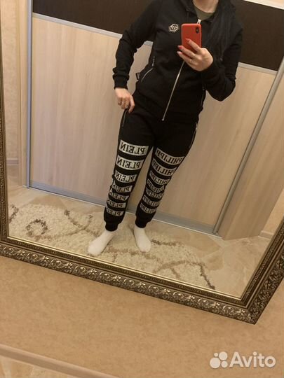 Спортивный костюм