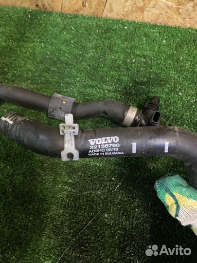 Патрубок охлаждения volvo XC90 XC60 32138790