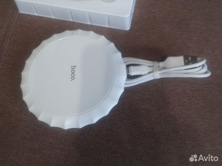 Беспроводная сетевая зарядка Hoco CW13 Sensible