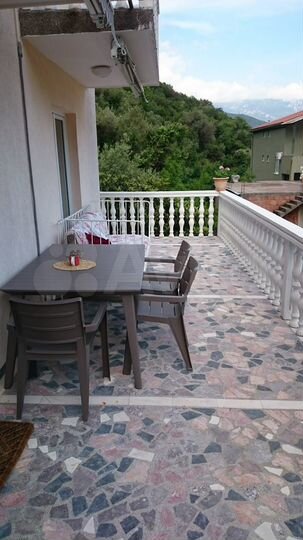 Дом 288 м² на участке 472 м² (Черногория)