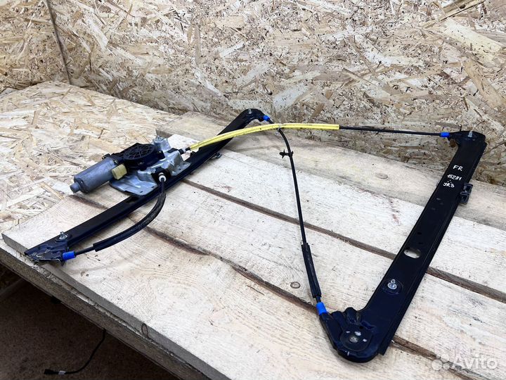 Стеклоподъемник BMW X5 E53 передний правый