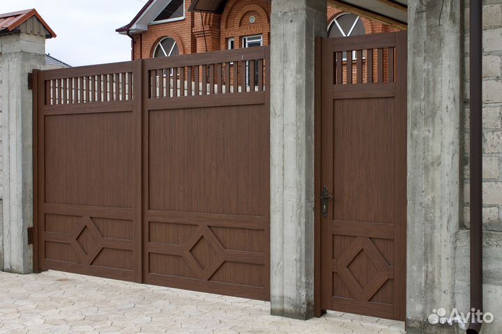 Ворота с калиткой распашные