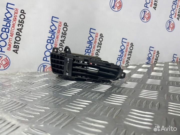 Дефлектор воздушный Kia Ceed ED