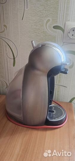 Капсульная кофемашина dolce gusto