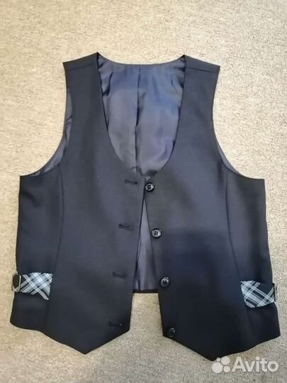 Жилет школьный для девочки 