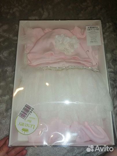 Комплект на выписку для девочки