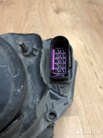 Фара для VW Polo V правая