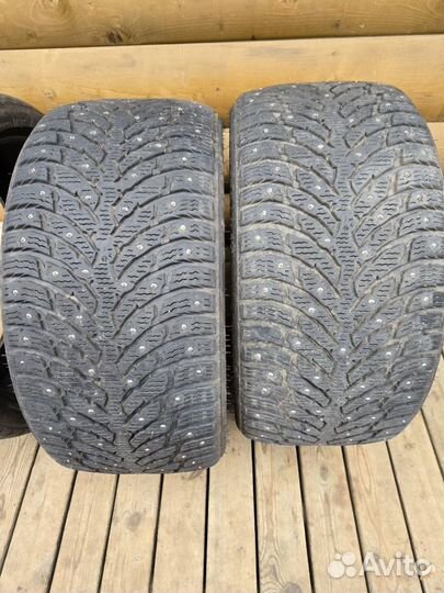 Nokian Tyres Hakkapeliitta 9 275/35 R35