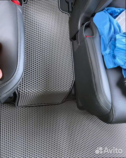 Автоковрики без бортов