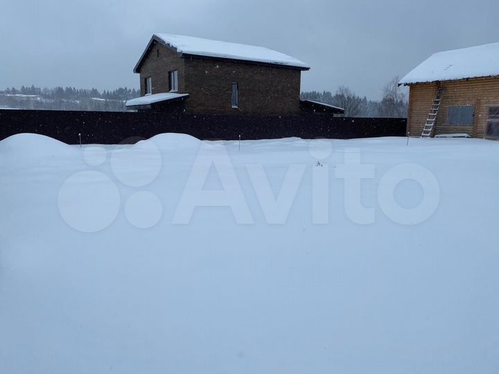 Дом 102 м² на участке 10,5 сот.