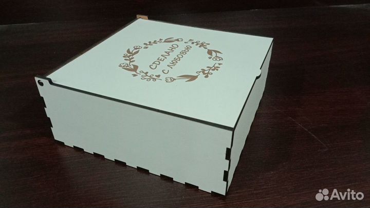 Коробка из белого хдф